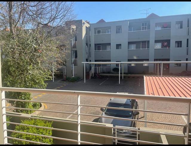 2 BEDROOM PROPERTY TO RENT IN GLENHAZEL